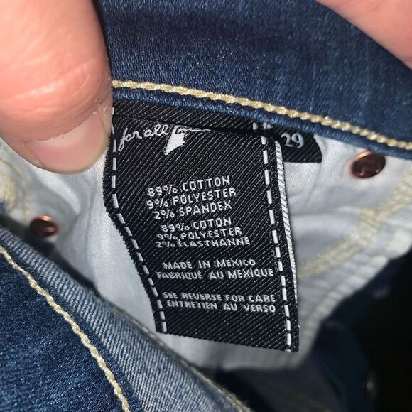 7 for All mankind Josephine 29 distressed multi button relaxed boyfriend jeans - Picture 4 of 5